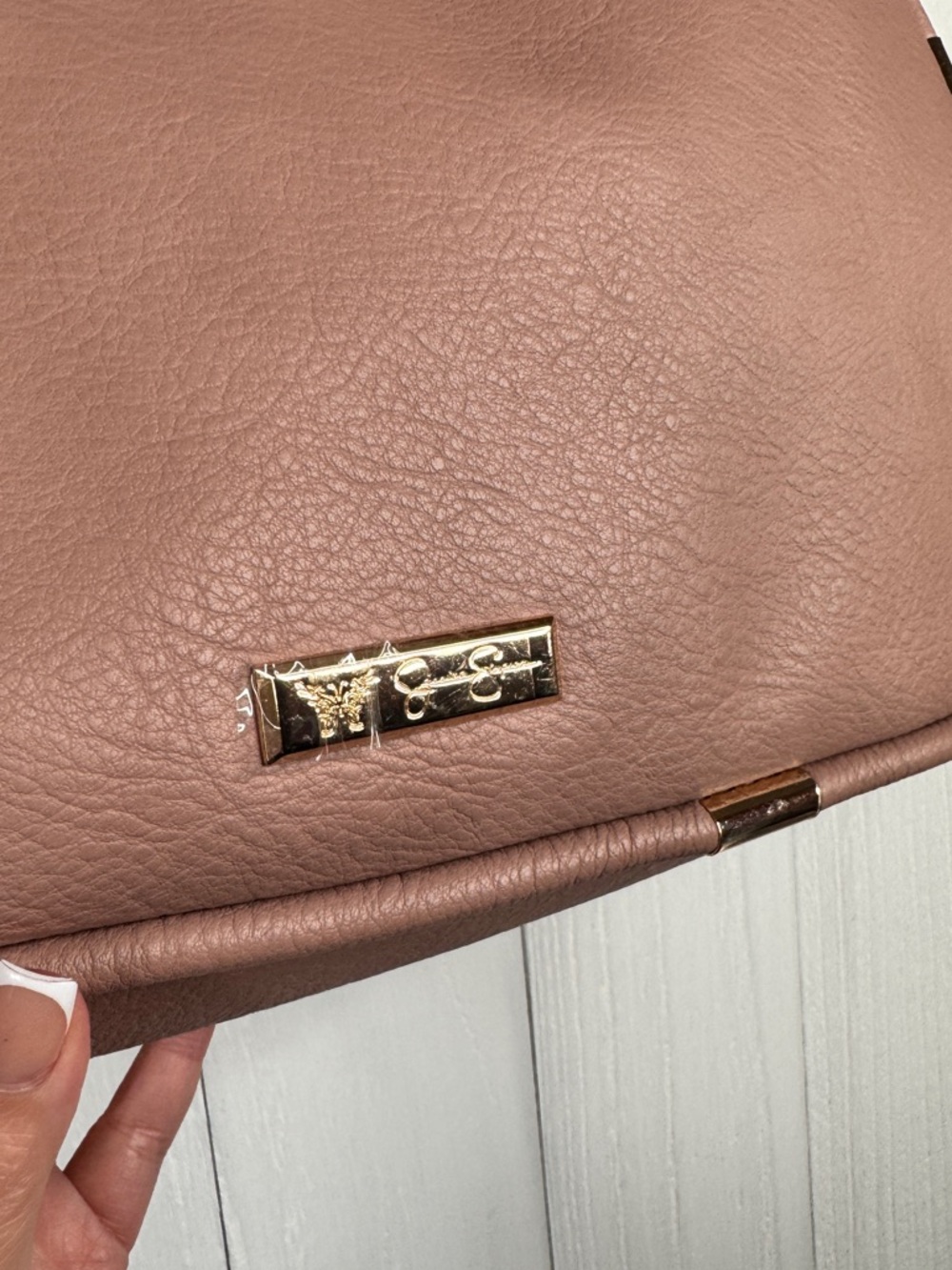Jessica Simpson Blush Pink Leather Shoulder Bag with Gold Hardware - Picture 6 of 14